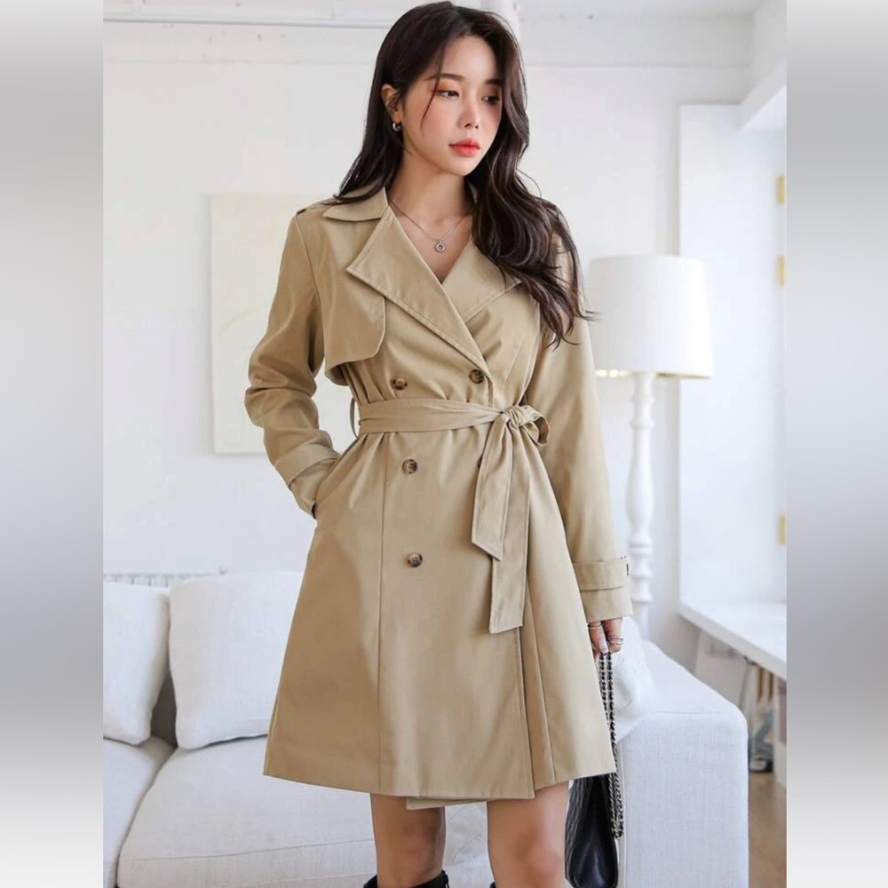 Trench coat